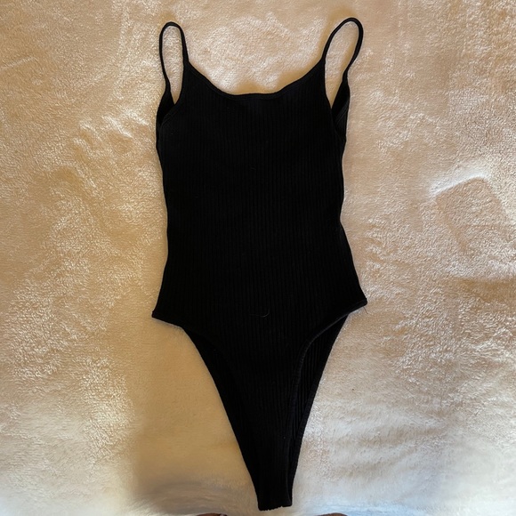 Forever 21 Ribbed Bodysuit - Picture 1 of 4